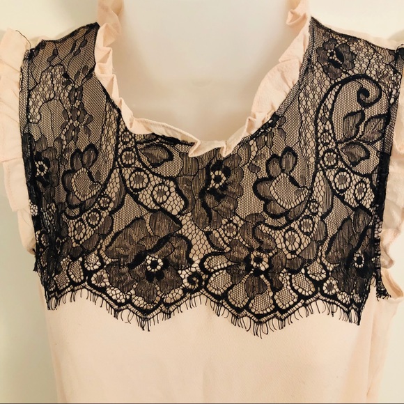 Pink + black laced blouse - Picture 2 of 4